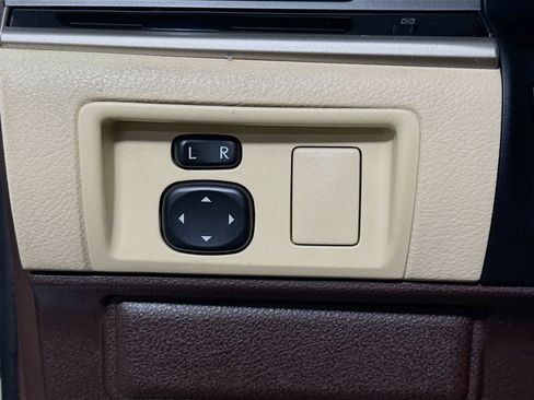 Used 2016 Lexus ES 350 image 10