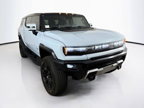 Used 2025 GMC Hummer EV 2X AWD/4WD image 8