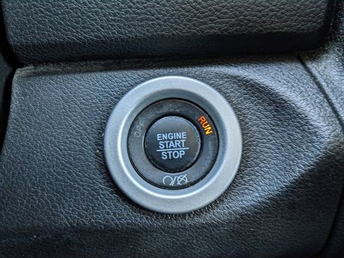 Used 2018 RAM 2500 Laramie w/ Sport Appearance Group image 33