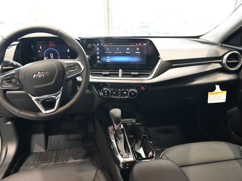 New 2026 Chevrolet Trax ACTIV w/ Driver Confidence Package image 12