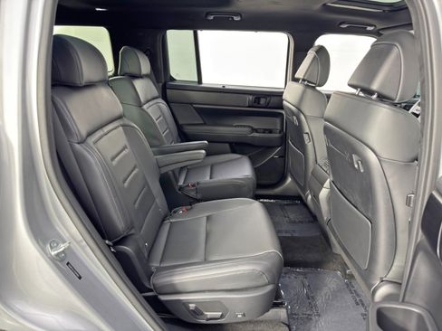 Used 2025 Hyundai Santa Fe Calligraphy image 43