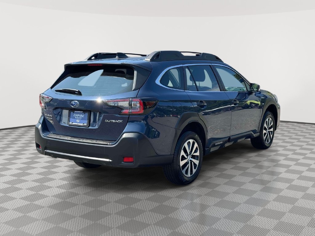 Used 2024 Subaru Outback AWD/4WD image 8