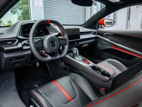 New 2026 Lotus Emira SE image 2