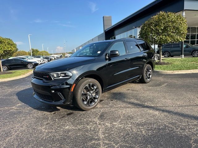 Used 2025 Dodge Durango GT w/ Blacktop Package AWD/4WD image 5