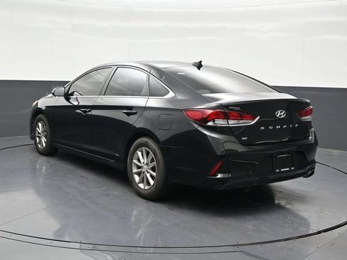 Used 2018 Hyundai Sonata SE FWD image 3