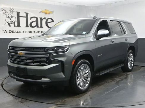 Used 2024 Chevrolet Tahoe Premier w/ Premium Package AWD/4WD image 36