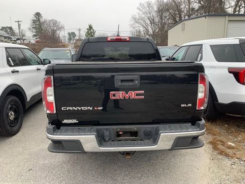 Used 2019 GMC Canyon SLE w/ Elevation Edition image 17