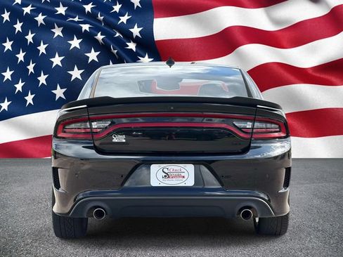 Used 2020 Dodge Charger GT w/ Blacktop Package RWD image 10