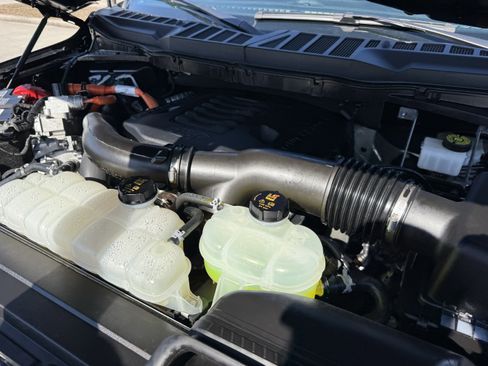 Used 2023 Ford F150 Lariat w/ Equipment Group 502A High image 34