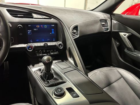 Used 2014 Chevrolet Corvette 1LT w/ Battery Protection Package image 28