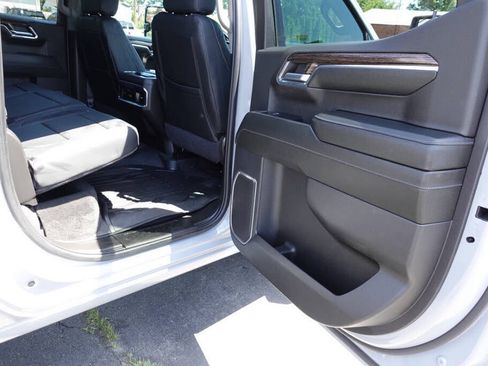 Used 2024 GMC Sierra 1500 Elevation w/ Preferred Package AWD/4WD image 33