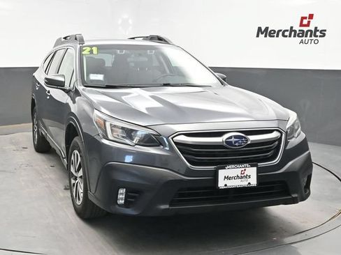 Used 2021 Subaru Outback Premium AWD/4WD image 1