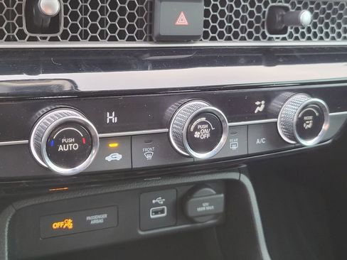 Used 2023 Honda Civic LX image 24