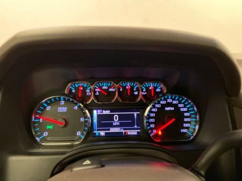 Used 2015 Chevrolet Suburban LTZ AWD/4WD image 11