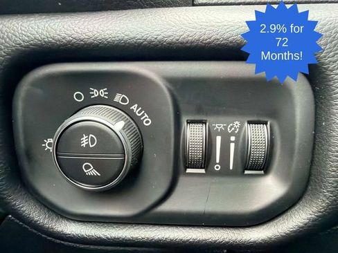 New 2026 RAM 1500 4x4 Crew Cab image 37