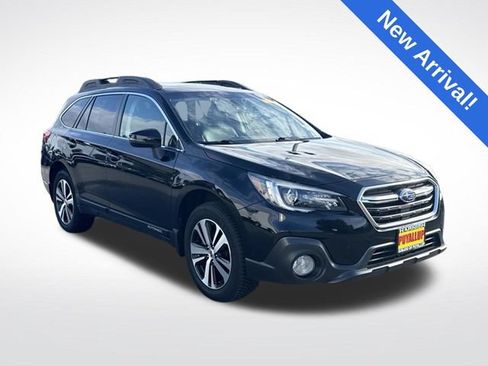 Used 2019 Subaru Outback 2.5i Limited w/ Popular Package #2 AWD/4WD image 1