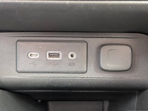 Used 2023 Buick Encore GX Select FWD image 20