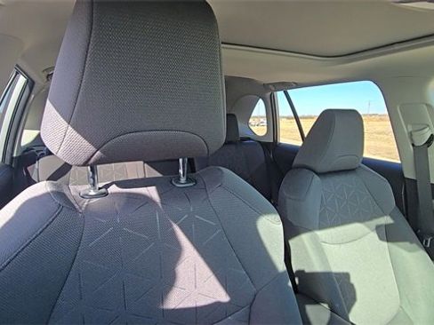 Used 2023 Toyota RAV4 XLE image 31