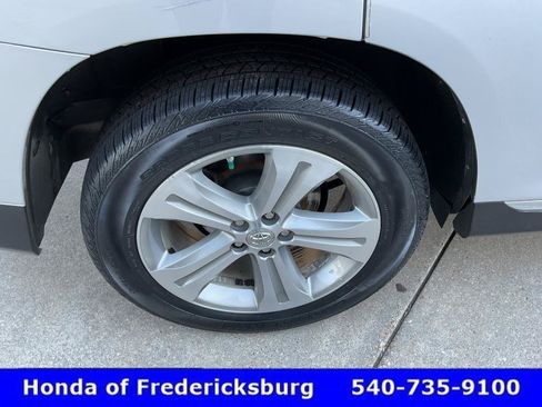 Used 2013 Toyota Highlander Limited FWD image 11