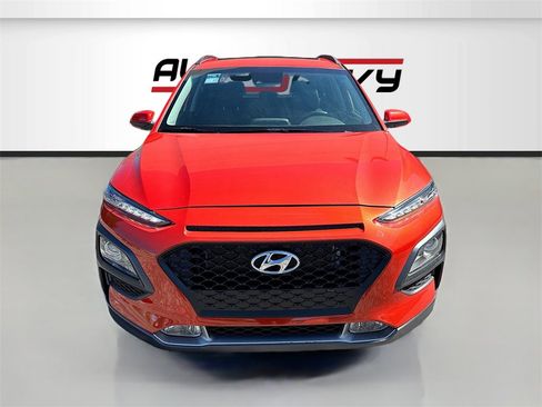 Used 2019 Hyundai Kona Limited image 2