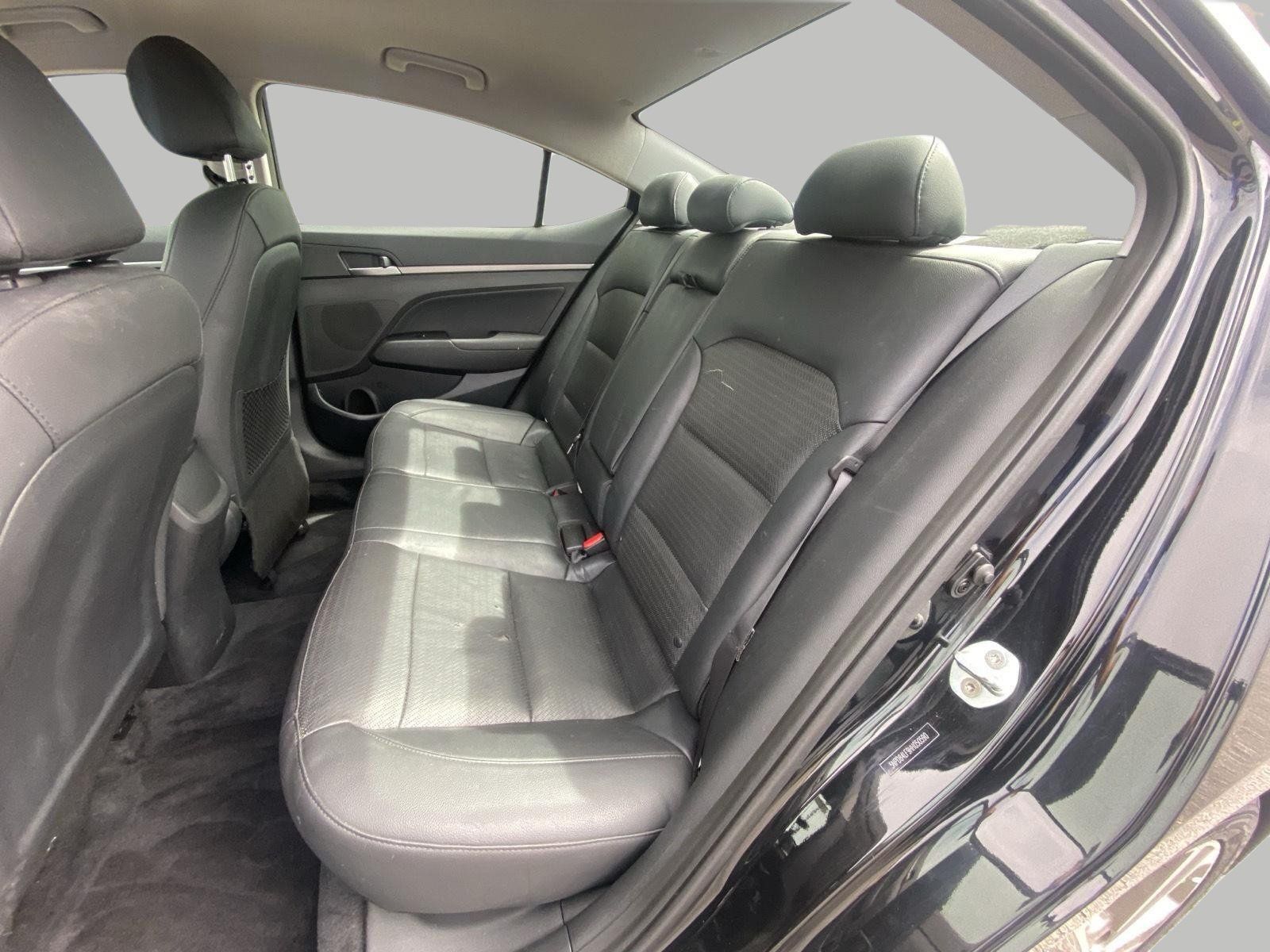 Used 2017 Hyundai Elantra Limited FWD image 13