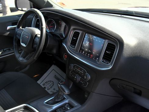 Used 2019 Dodge Charger Scat Pack RWD image 44