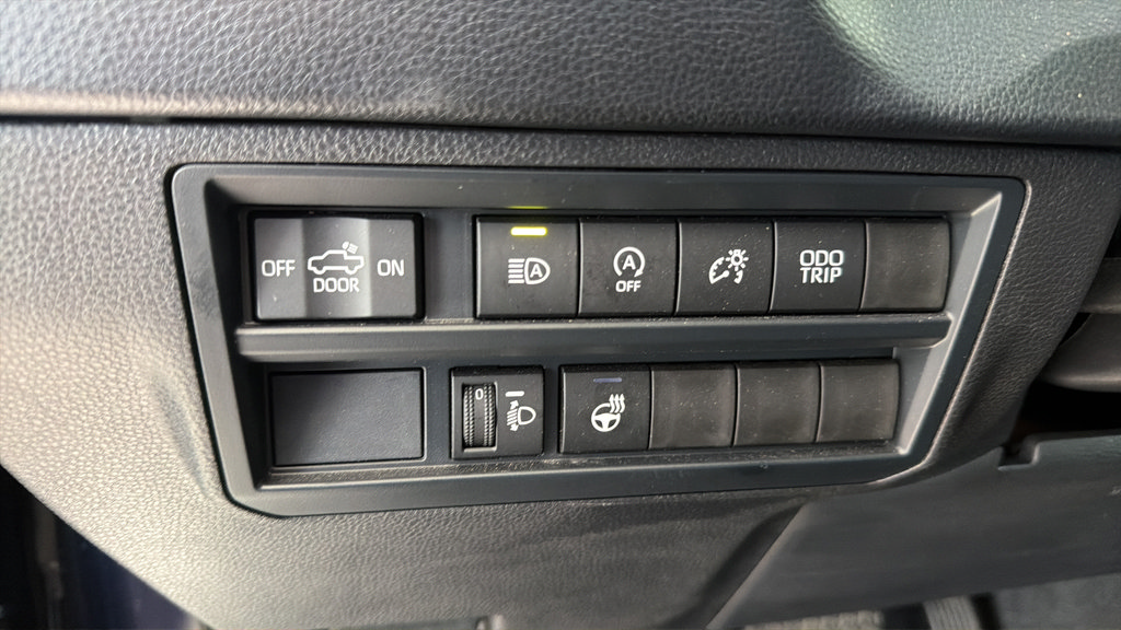 Used 2026 Toyota Tundra SR5 w/ SR5 Premium Package AWD/4WD image 19