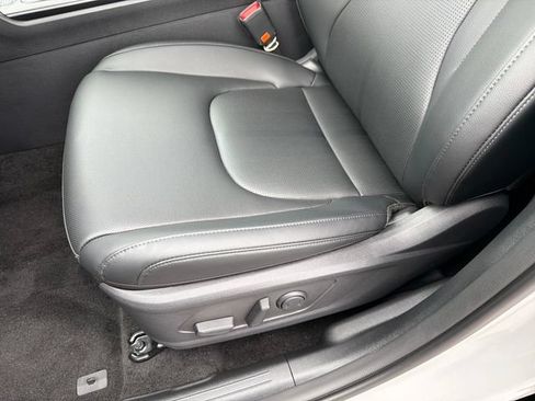New 2026 Kia Sportage SX FWD image 21