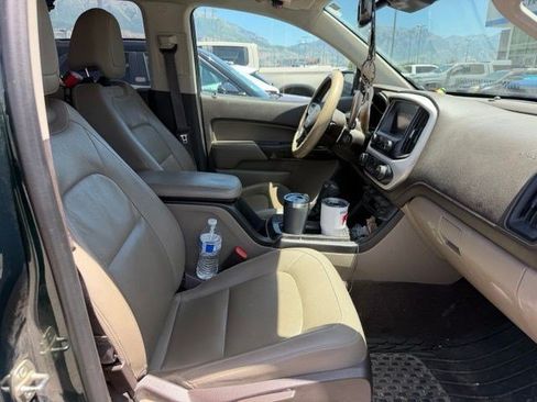 Used 2015 GMC Canyon SLT w/ Driver Alert Package AWD/4WD image 11