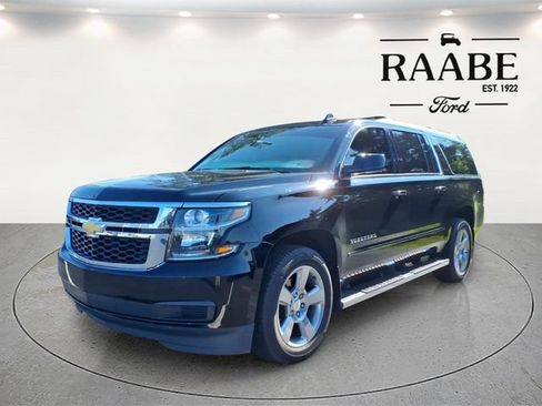 Used 2017 Chevrolet Suburban LS w/ All-Season Package AWD/4WD image 3