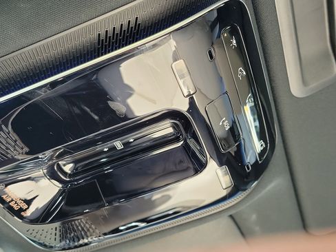 Used 2024 Mercedes-Benz C 300 Sedan image 28