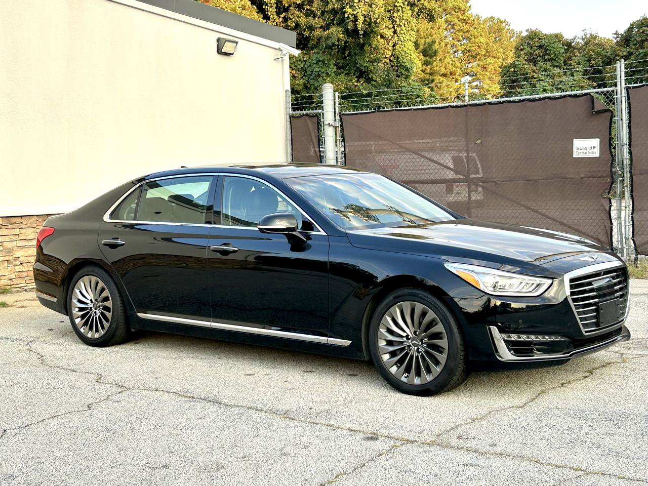 Used 2017 Genesis G90 5.0 Ultimate AWD/4WD image 6