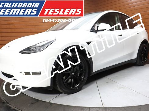Used 2023 Tesla Model Y Long Range image 1