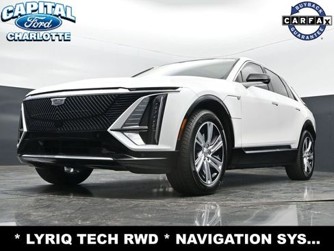 Used 2024 Cadillac Lyriq Tech RWD image 21