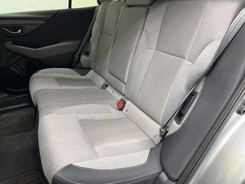 Used 2025 Subaru Outback Premium image 7