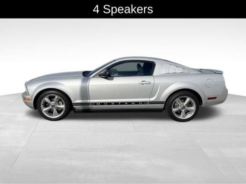 Used 2008 Ford Mustang Coupe RWD image 4