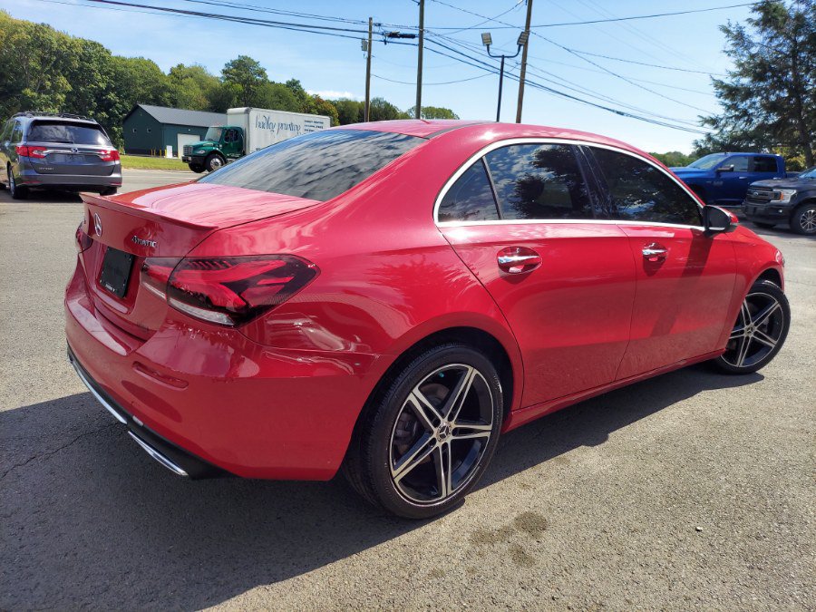 Used 2019 Mercedes-Benz A 220 4MATIC image 4