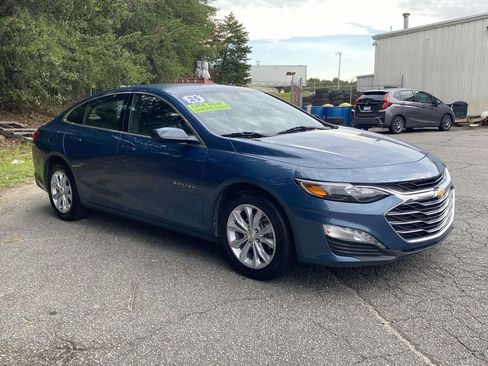 Used 2025 Chevrolet Malibu LT FWD image 6