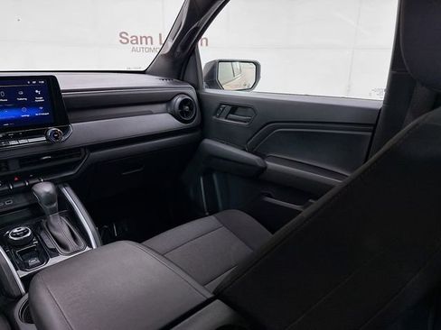 Used 2023 Chevrolet Colorado Trail Boss w/ Advanced Trailering Package image 24