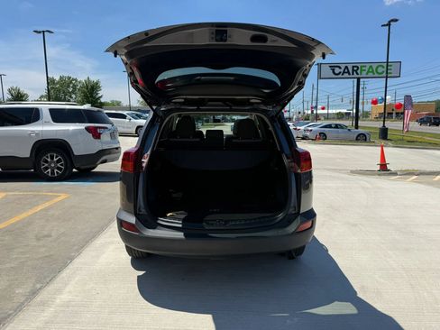 Used 2013 Toyota RAV4 XLE AWD/4WD image 13