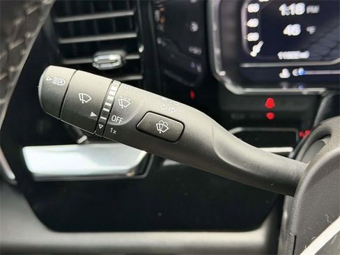 Used 2024 GMC Sierra 1500 Elevation image 17