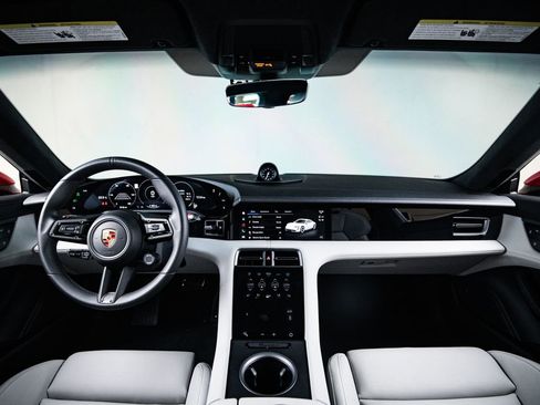 Certified 2022 Porsche Taycan Turbo S AWD/4WD image 25