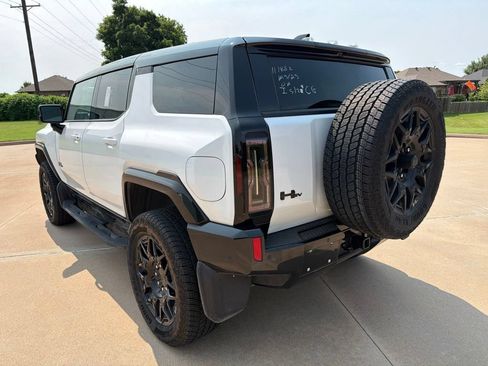 Used 2025 GMC Hummer EV 3X w/ LPO, Dark Essentials Package AWD/4WD image 4