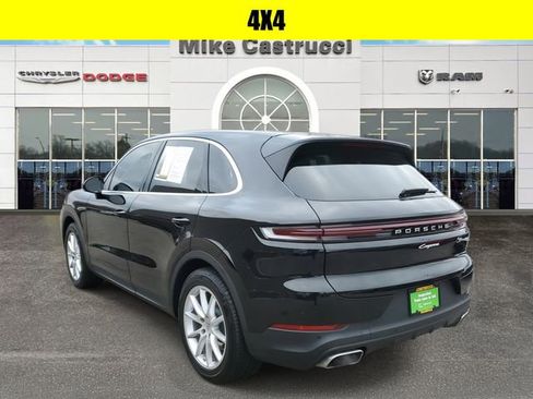 Used 2024 Porsche Cayenne image 6