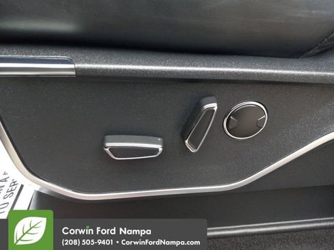 Certified 2023 Ford F150 Raptor w/ Raptor Carbon Fibre Package image 12