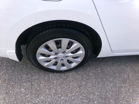 Used 2017 Nissan Sentra S FWD image 20