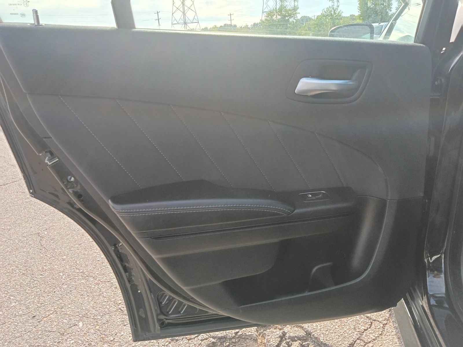 Used 2019 Dodge Charger R/T w/ Blacktop Package RWD image 13