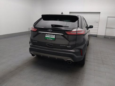 Used 2019 Ford Edge Titanium w/ Cold Weather Package AWD/4WD image 7