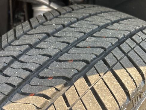 Used 2023 GMC Yukon Denali Ultimate image 36