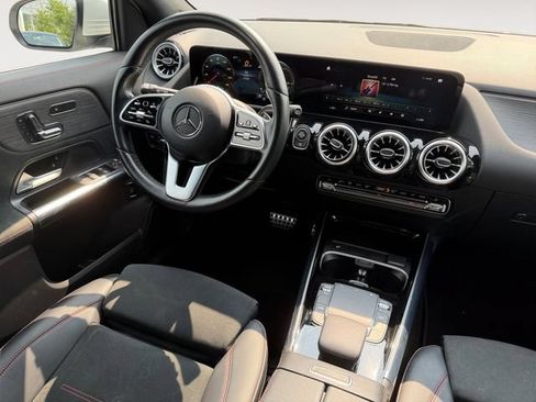 Certified 2023 Mercedes-Benz GLA 250 4MATIC image 13